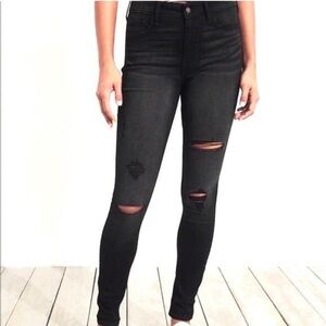 Hollister Ripped High Rise Super Skinny Jeans Black 3R